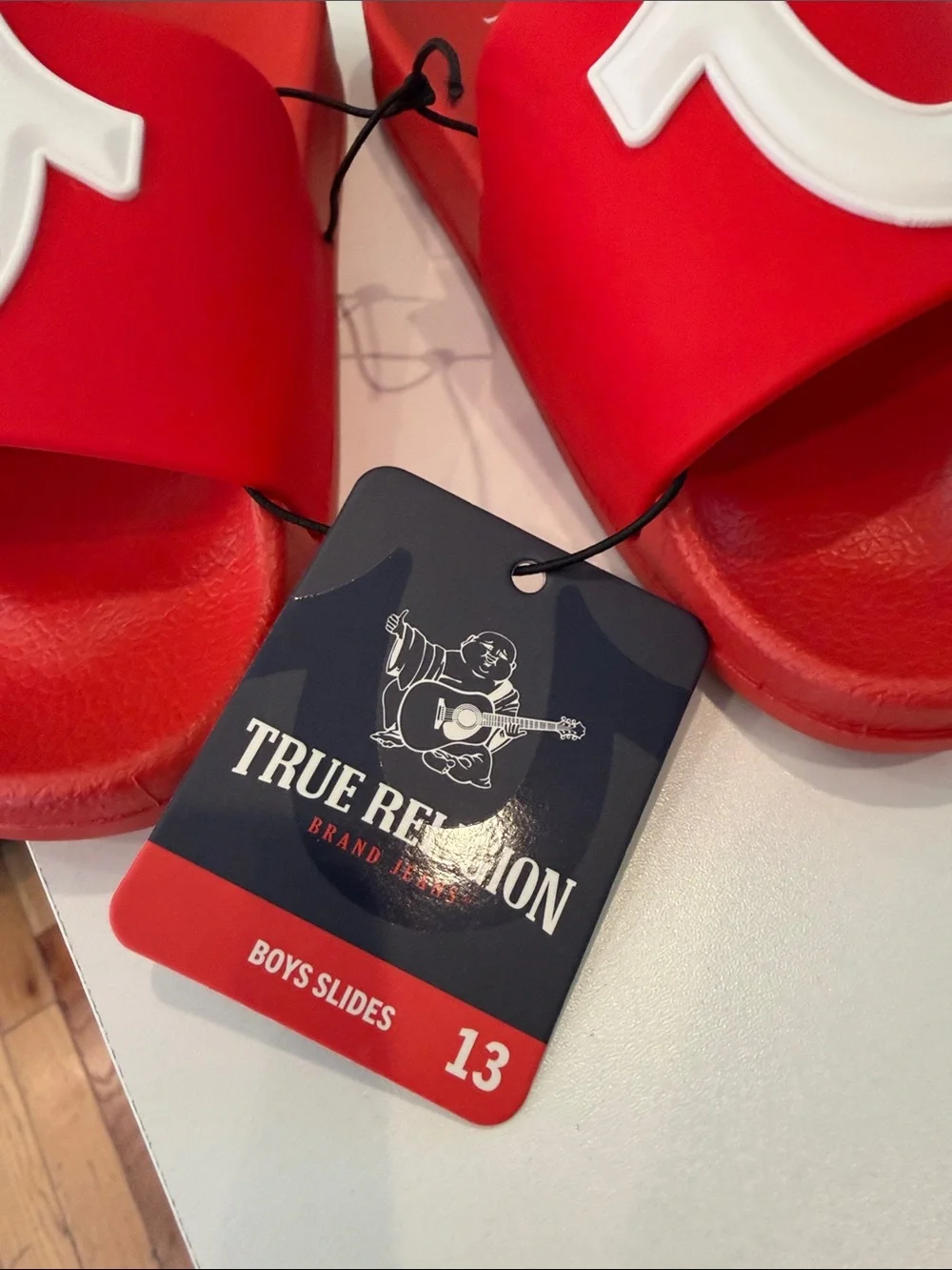 Boys true religion sandals